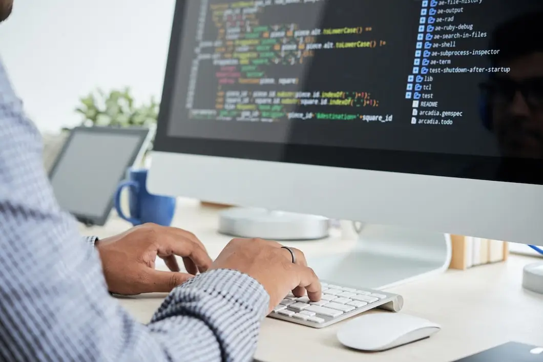 Apa Tugas Utama Seorang System Analyst dalam Dunia Teknologi Informasi?